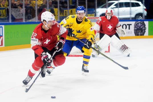 Sveriges Johan Larsson och Schweiz Gaetan Haas
