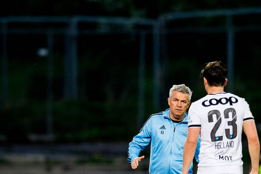 Kåre Ingebrigtsen, head coach of Rosenborg, substitutes