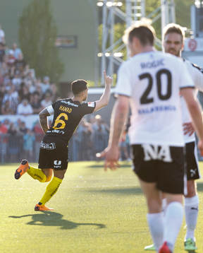 Hammarbys Jiloan Hamad gör 1-2 och jublar