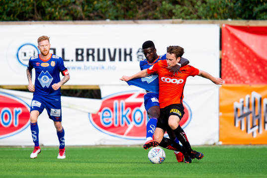 Pape Habib Gueye of Aalesund and Sondre Flem Bjørshol of