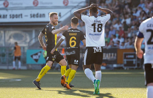 Hammarbys Jiloan Hamad gör 1-2 och jublar med David