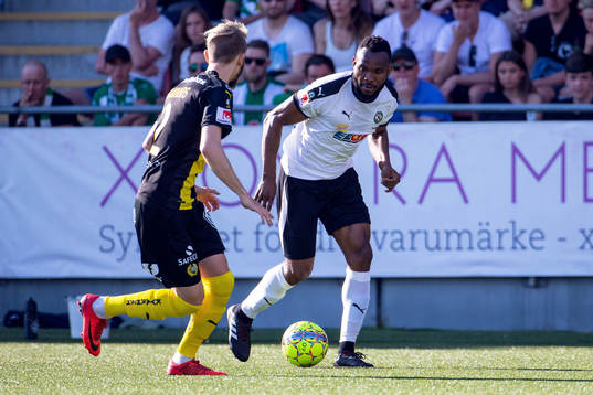 Örebros Michael Junior Omoh
