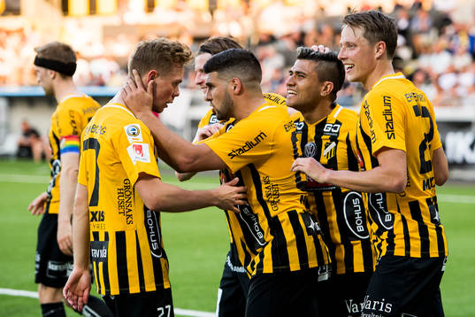 Häckens Paulinho jublar