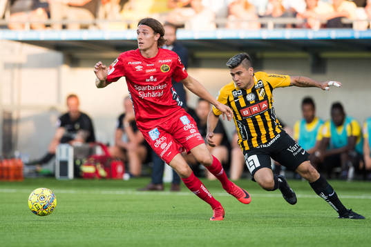 Elfsborgs Christopher Mc Vey och Häckens Paulinho