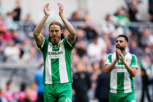 Hammarbys Björn Paulsen och Imad Khalili tackar publiken