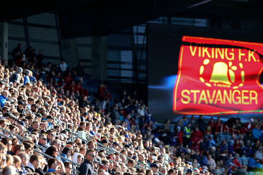 Viking supporters