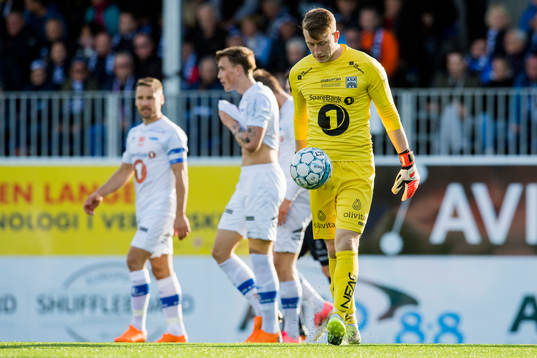 Goalkeeper Sean McDermott of Kristiansund looks dejected