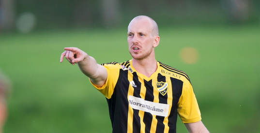 IFK Hässleholms Simon Henningsson i DM-matchen mellan IFK