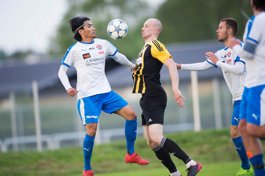 IFK Hässleholms Simon Henningsson i DM-matchen mellan IFK