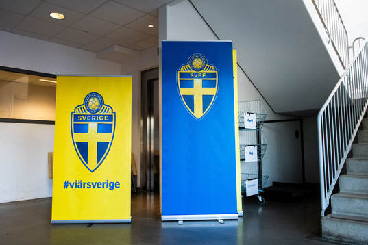 Vepor med Svff-logotyp