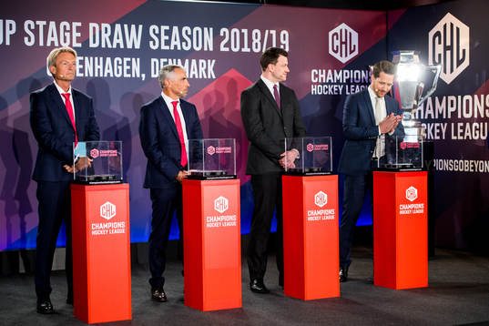 s ordförande Anders Ternbom, VD Martin Baumann, Andrew