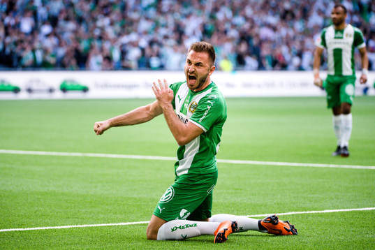 Hammarbys Muamer Tankovic jublar