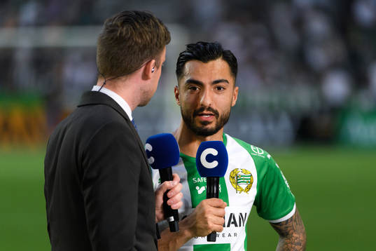 Hammarbys Jiloan Hamad blir intervjuad av Cmore