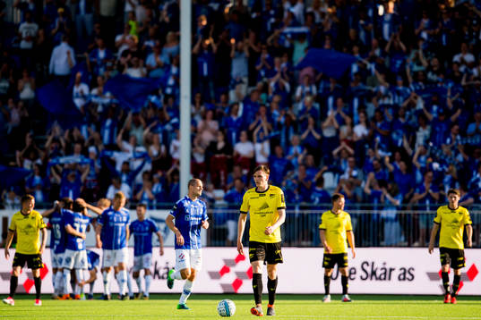 Kristjan Floki Finnbogason of Start looks dejected