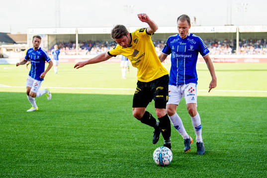 Espen Børufsen of Start and Matti Lund Nielsen of