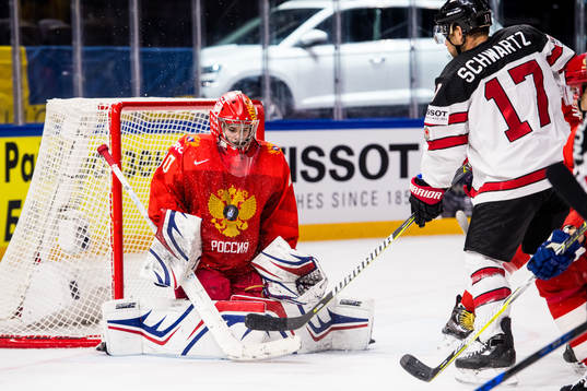 Kanadas Jaden Schwartz oroar vid Rysslands målvakt Igor