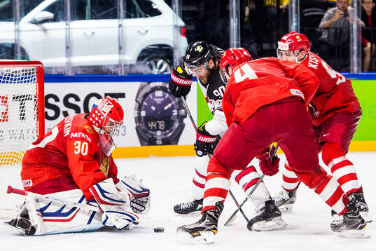 Kanadas Ryan O Reilly oroar mot Rysslands målvakt Igor