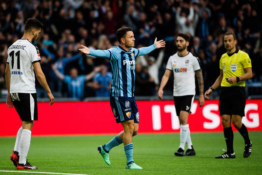 Djurgårdens Kerim Mrabti jublar