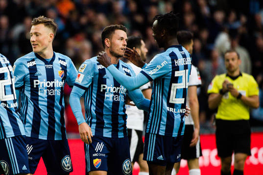 Djurgårdens Kerim Mrabti och Philana Tinotenda Kadewere