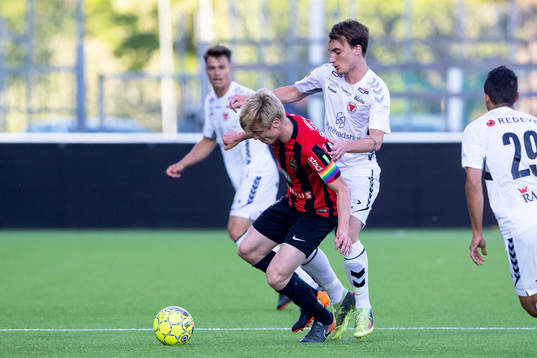 Brommapojkarnas Gustav Sandberg Magnusson och Kalmars Adam