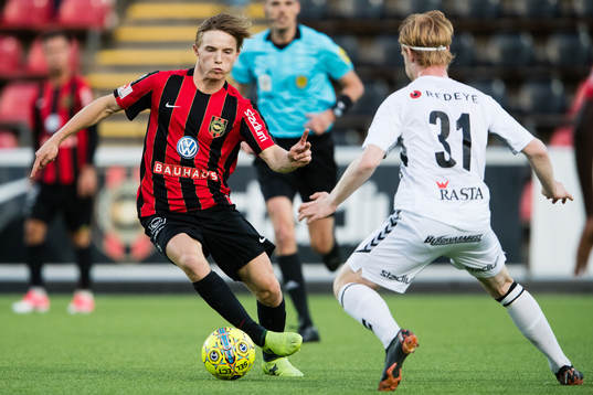 Brommapojkarnas Jacob Ortmark och Kalmars Nils Fröling