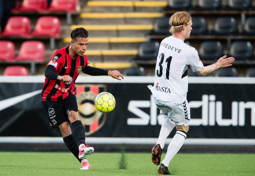Brommapojkarnas Erik Figueroa och Kalmars Nils Fröling