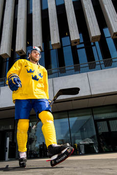 Sveriges Magnus Pääjärvi-Svensson anländer