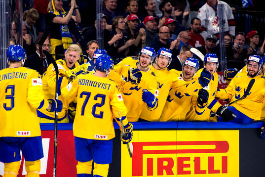 Sveriges Patric Hörnqvist jublar
