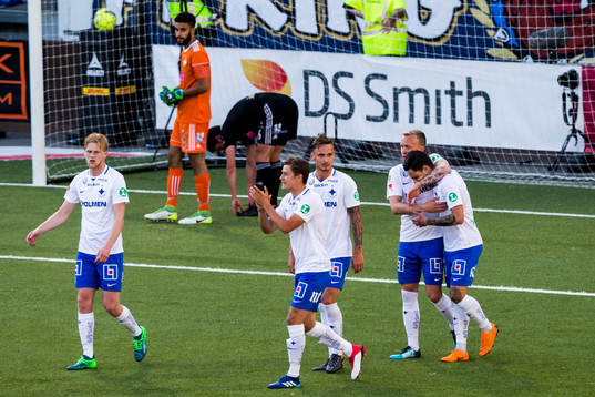 Norrköpings David Moberg Karlsson jublar