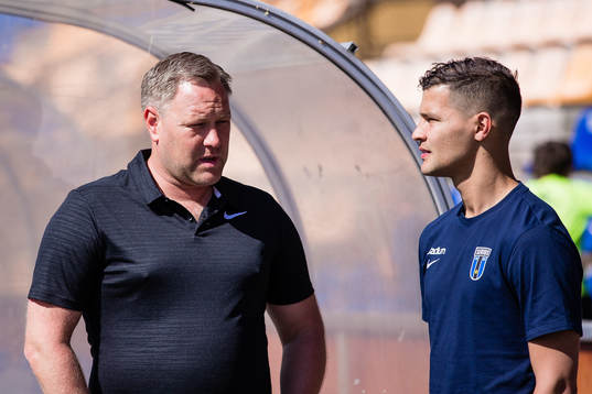 Trelleborgs tränare Patrick Winqvist och Sirius Mauricio
