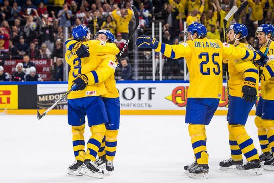 Sveriges Viktor Arvidsson jublar
