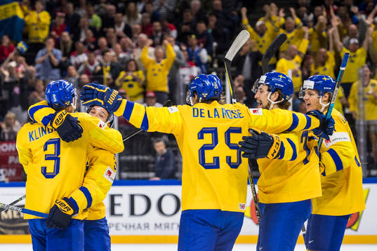 Sveriges Viktor Arvidsson jublar