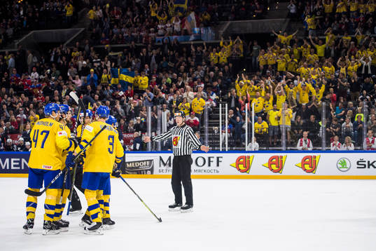 Sveriges Viktor Arvidsson jublar