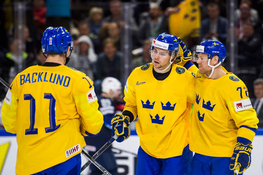 Sveriges Adrian Kempe jublar