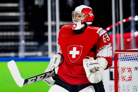 Schweiz målvakt Leonardo Genoni