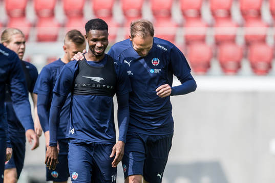 Helsingborgs Mohammed Abubakari och Andreas Granqvist