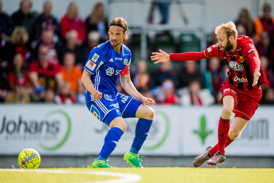 Sundsvalls Linus Hallenius och Östersunds Curtis Edwards
