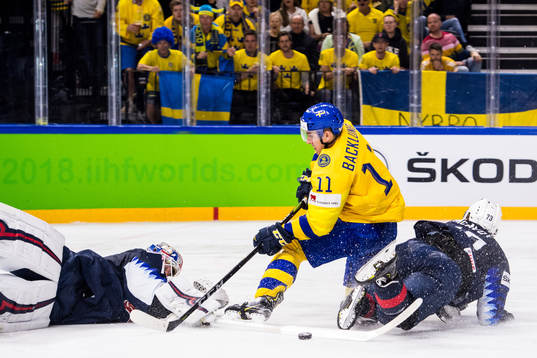 s målvakt Keith Kinkaid och Charlie McAvoy