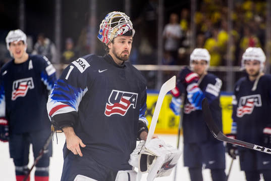 s målvakt Keith Kinkaid deppar