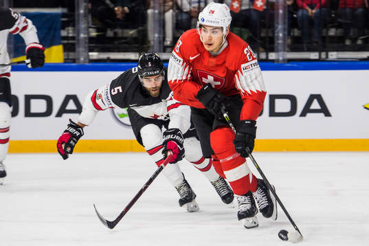 Kanadas Aaron Ekblad och Schweiz Timo Meier