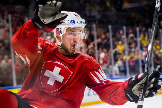 Schweiz Tristan Scherwey jublar