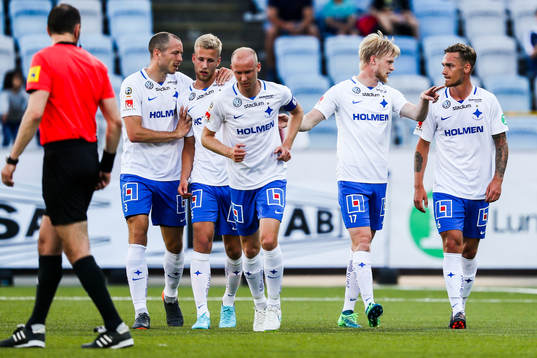Norrköpings Kalle Holmberg jublar