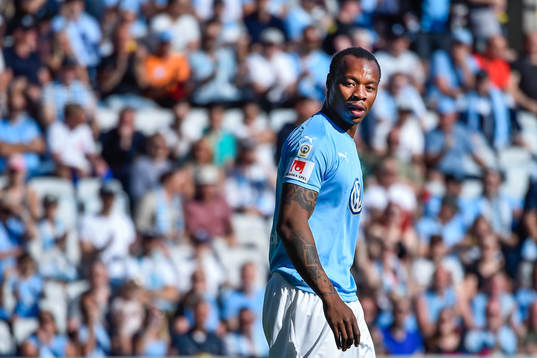 Malmö FFs Carlos Strandberg deppar