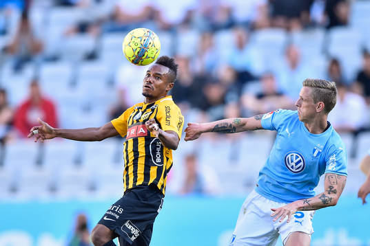 Häckens Nasiru Mohammed och Malmö FFs Sören Rieks