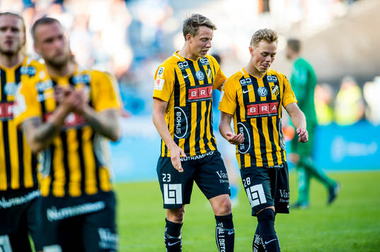Häckens Viktor Lundberg och Adam Andersson  deppar