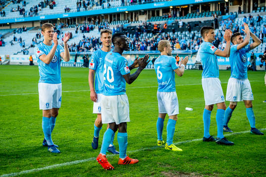 Malmö FFs spelare jublar