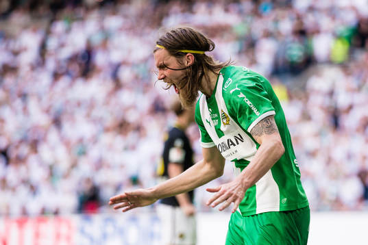 Hammarbys Björn Paulsen reagerar