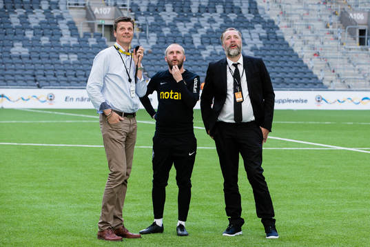 s sportchef Björn Wesström (h)