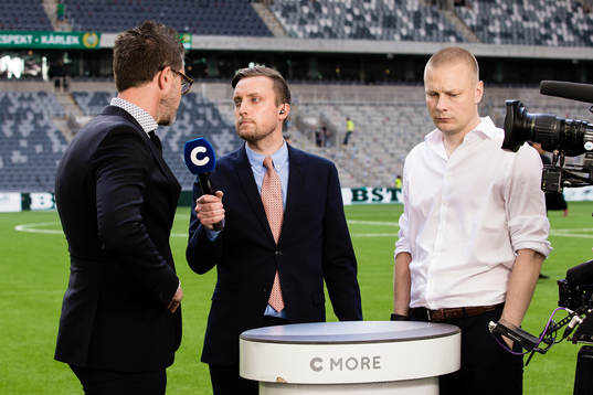 Hammarbys tränare Stefan Billborn deppar i Cmores