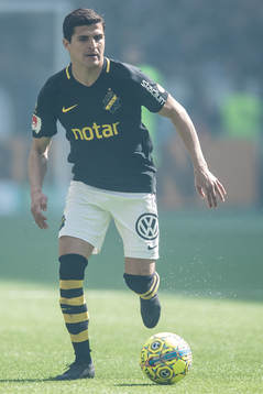 s Tarik Elyounoussi